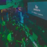 blog cover 1774610250305 - Viva a experiência única do LoginExp! Toda sexta na Vila Madalena é dia de Happy Hour com Open Bar, drinks e games. Garanta já o seu lugar!